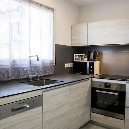 Studio' Cocooning*fibre*centre Ville*auto 24/24* Apartment Saint-Louis (Haut-Rhin)